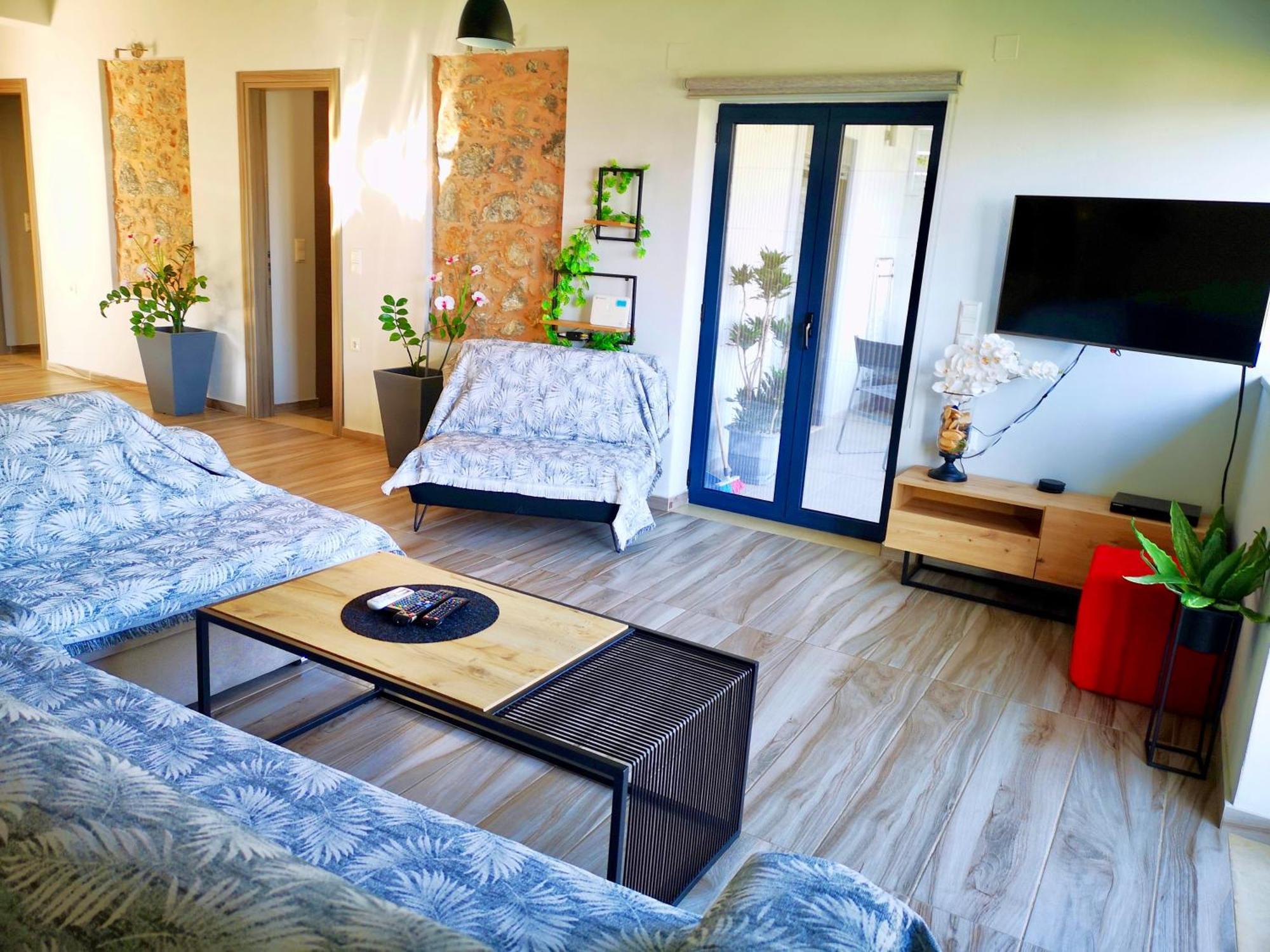 Spacious Maistrali Villa, Private Pool & Garden Родакіно Екстер'єр фото
