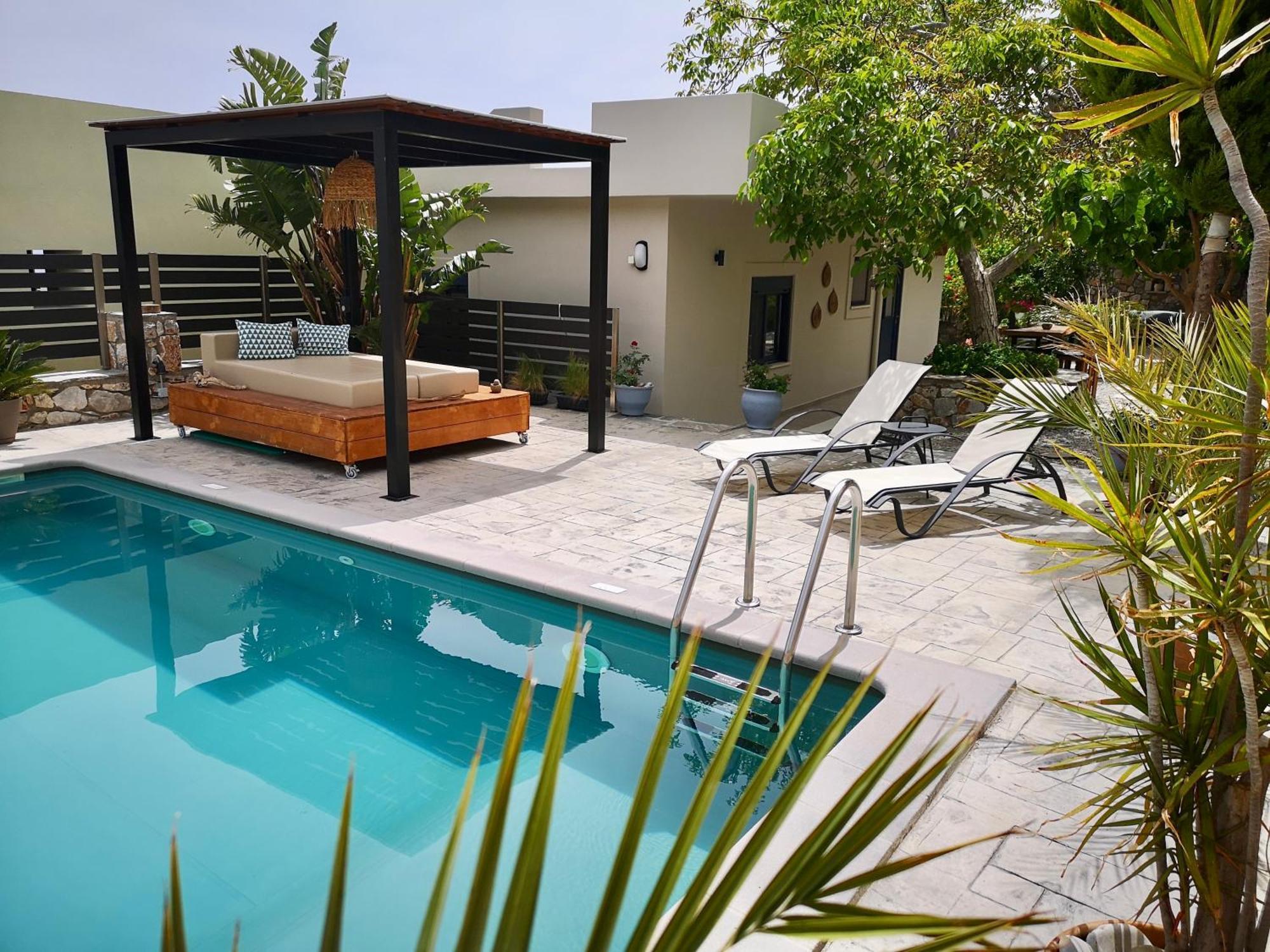 Spacious Maistrali Villa, Private Pool & Garden Родакіно Екстер'єр фото