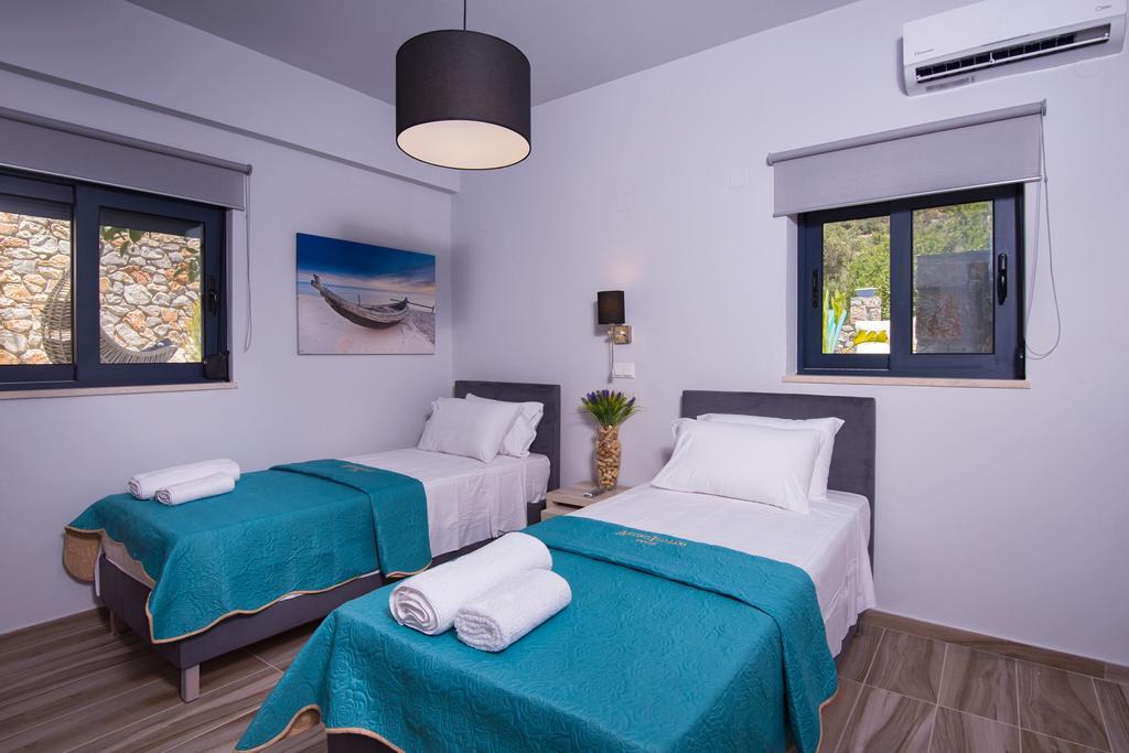 Spacious Maistrali Villa, Private Pool & Garden Родакіно Екстер'єр фото